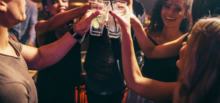 Vista notturna di Viareggio